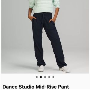 Lululemon Dance Studio Mid-Rise Pant NWOT Navy Sz 2 Reg